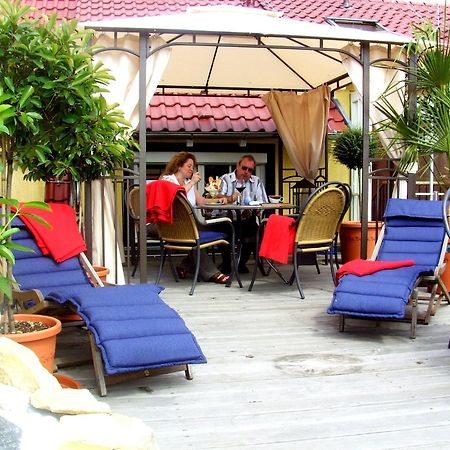 Cleo'S Hotel קלשטאדט מראה חיצוני תמונה