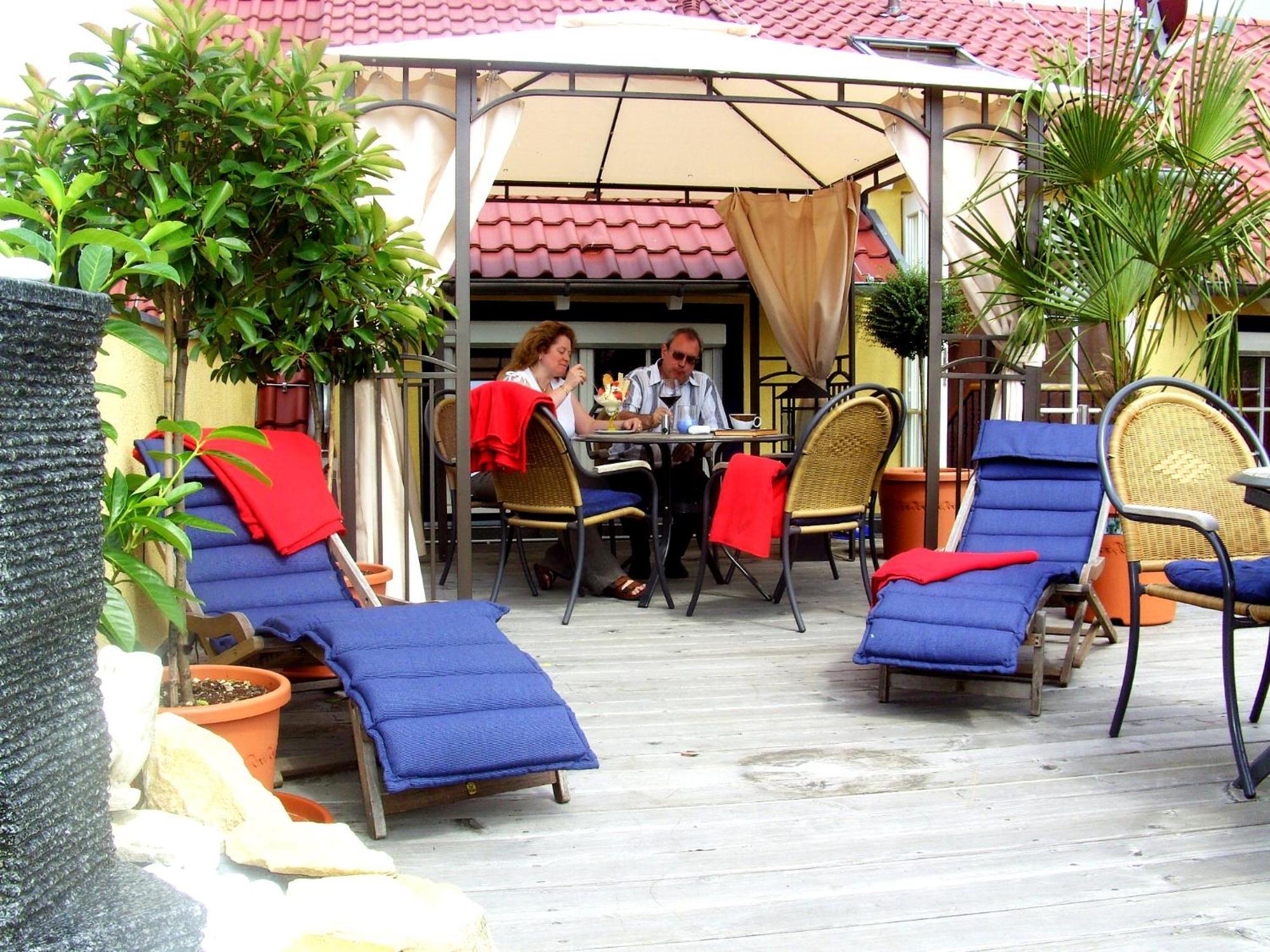 Cleo'S Hotel קלשטאדט מראה חיצוני תמונה