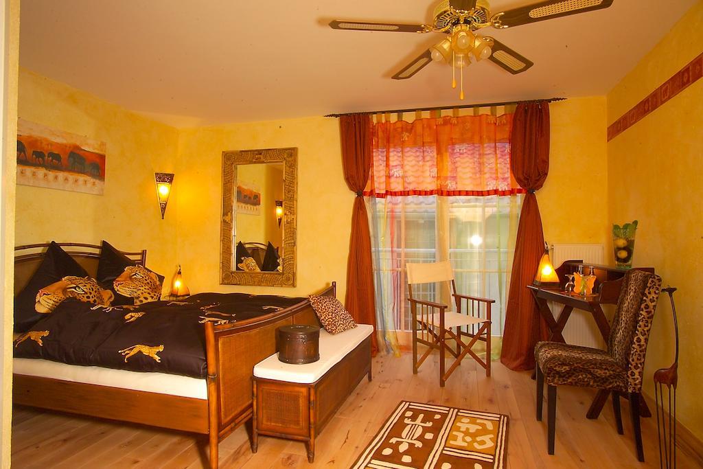 Cleo'S Hotel קלשטאדט חדר תמונה